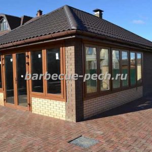 Зимняя беседка из кирпича