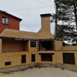 БАРБЕКЮ ИЗ КИРПИЧА