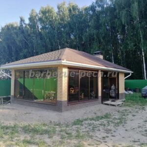 Беседка из кирпича и остекление под ключ